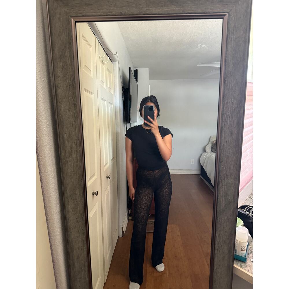 Elegant Black Cropped Pants